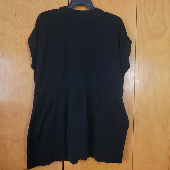 Daisy Fuentes Sweater Black Cap Sleeves Button up classic Knit 1X Plus Retro - Picture 4 of 10
